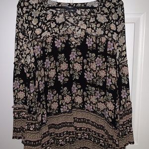 American Eagle Flowy Top